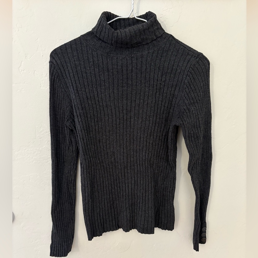 Ellen Tracy Charcoal Ribbed Turtleneck Sweater